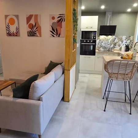 Maisonnette Moderne Avec Terrasse 10 Min Cnpe بيت للعطل ديونْ